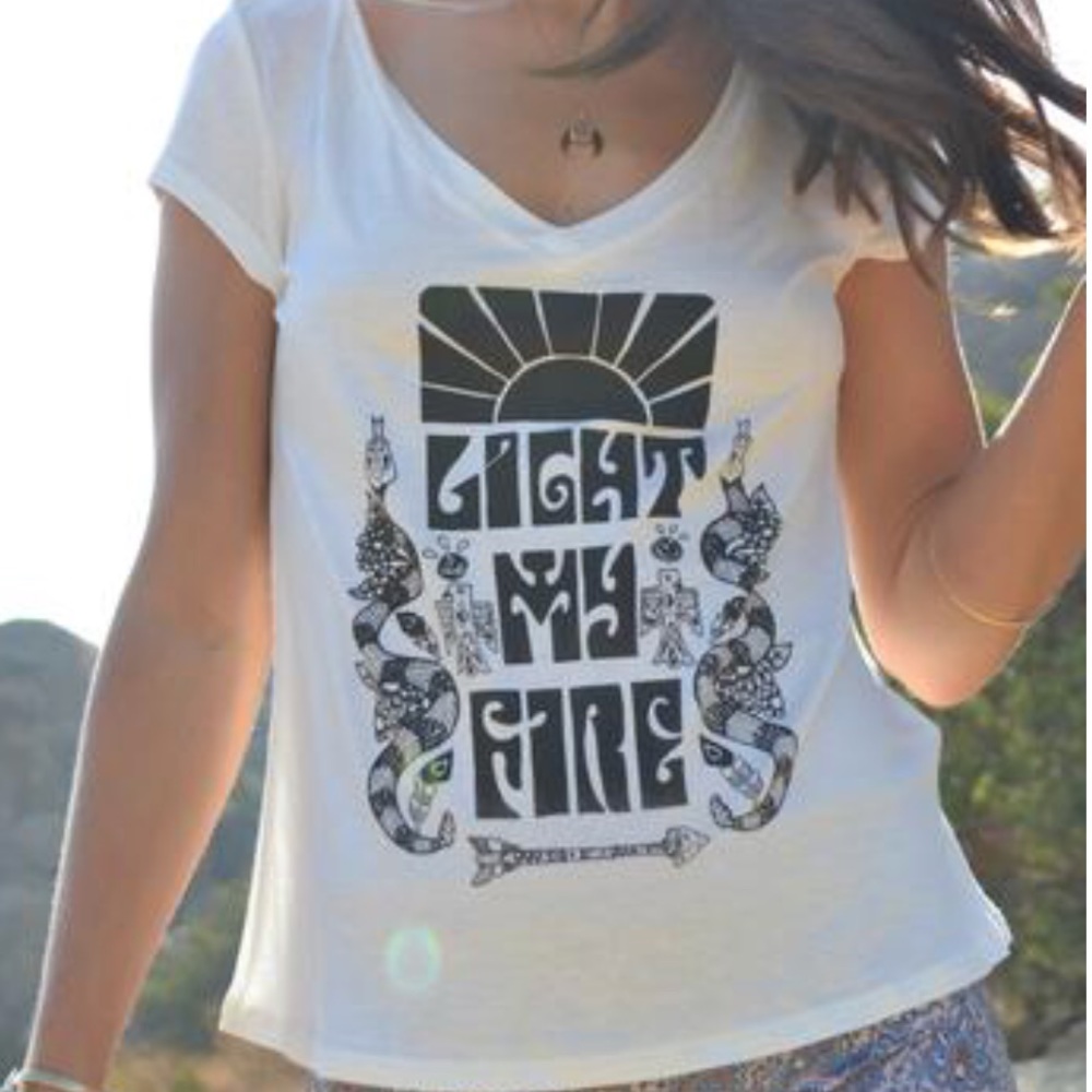 LUX DIVINE Light my Fire Vintage style tee